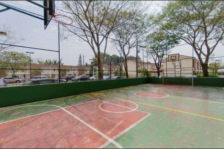 Casa de condomínio para alugar com 120m², 3 quartos e 2 vagasÁrea Comum - Quadra