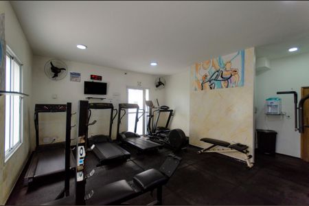 Casa de condomínio para alugar com 120m², 3 quartos e 2 vagasÁrea Comum - Academia  