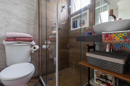 Casa de condomínio para alugar com 120m², 3 quartos e 2 vagasBanheiro Suíte