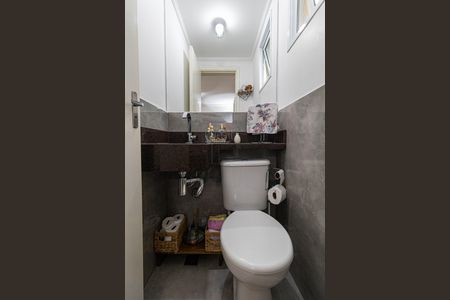 Casa de condomínio para alugar com 120m², 3 quartos e 2 vagasLavabo Externo 