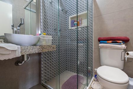 Casa de condomínio para alugar com 120m², 3 quartos e 2 vagasBanheiro