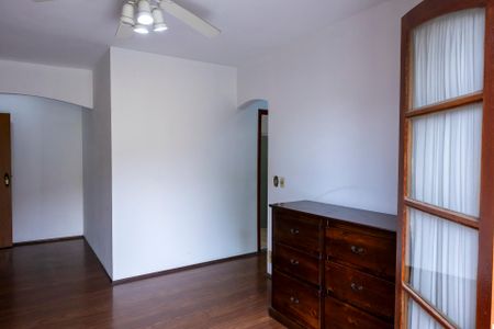 Casa de condomínio para alugar com 415m², 4 quartos e 4 vagasSuíte master