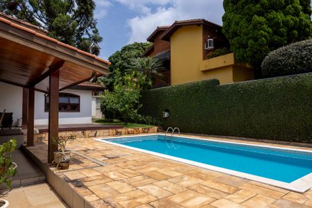 Casa de condomínio para alugar com 415m², 4 quartos e 4 vagasPiscina