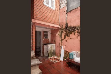 Casa para alugar com 110m², 2 quartos e sem vagaÁrea de Serviço