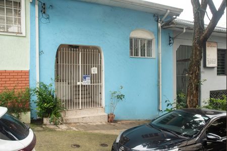 Casa para alugar com 110m², 2 quartos e sem vagaFachada