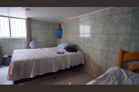 Casa à venda com 128m², 4 quartos e 2 vagas Casa à venda com 128m², 4 quartos e 2 vagasQuarto 4