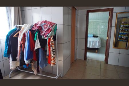 Casa à venda com 128m², 4 quartos e 2 vagas Casa à venda com 128m², 4 quartos e 2 vagasQuarto 3 casa 2 (casa dos fundos)