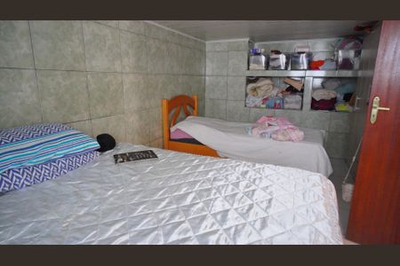 Casa à venda com 128m², 4 quartos e 2 vagas Casa à venda com 128m², 4 quartos e 2 vagasQuarto 4