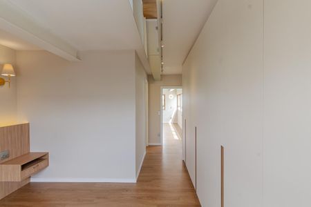 Apartamento à venda com 200m², 4 quartos e 1 vaga Apartamento à venda com 200m², 4 quartos e 1 vagaSuíte 2