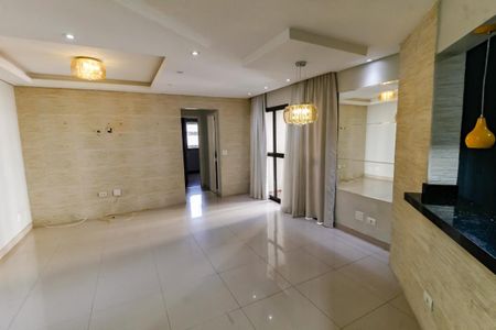 Sala de apartamento à venda com 2 quartos, 68m² em Chácara Agrindus, Taboão da Serra