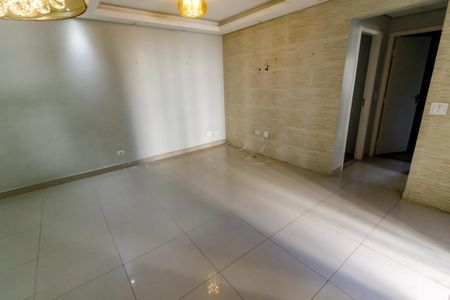 Sala de apartamento à venda com 2 quartos, 68m² em Chácara Agrindus, Taboão da Serra