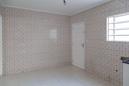 Casa à venda com 155m², 3 quartos e 2 vagasCozinha