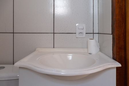 Casa à venda com 155m², 3 quartos e 2 vagasEdicula - banheiro