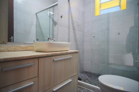 Apartamento à venda com 44m², 1 quarto e 1 vagaBanheiro Corredor