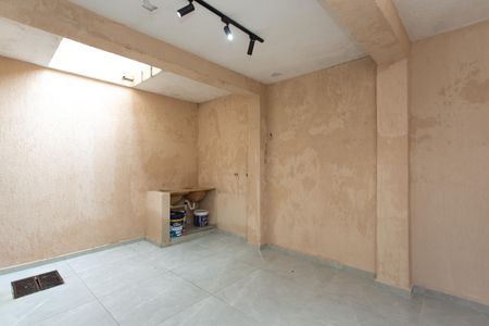 Casa para alugar com 180m², 4 quartos e sem vagaÁrea de Serviço 