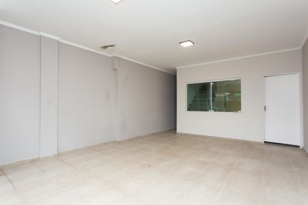 Casa para alugar com 180m², 4 quartos e sem vagaGaragem 