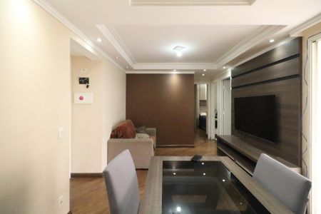 Sala de apartamento para alugar com 2 quartos, 50m² em Piraporinha, Diadema