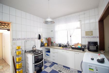 Casa à venda com 640m², 4 quartos e 4 vagasCozinha - Casa 1