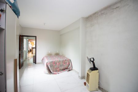 Casa à venda com 640m², 4 quartos e 4 vagasQuarto Suíte - Casa 2