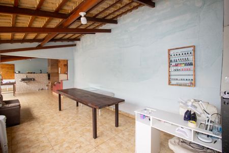 Casa à venda com 640m², 4 quartos e 4 vagasÁrea gourmet - Casa 2