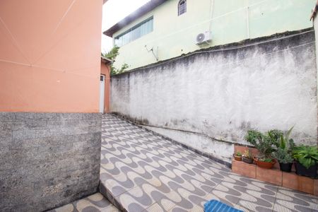Casa à venda com 640m², 4 quartos e 4 vagasQuintal - Casa 1