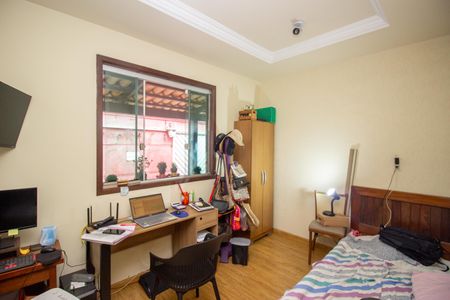 Casa à venda com 640m², 4 quartos e 4 vagasQuarto 2 - Casa 1