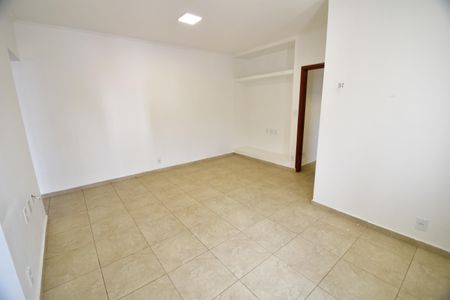 Apartamento para alugar com 82m², 2 quartos e 1 vagaSala