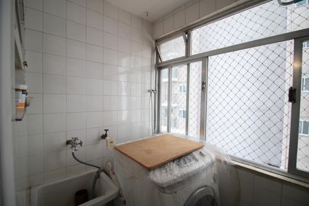 Apartamento à venda com 70m², 2 quartos e 1 vagaÁREA DE SERVIÇO