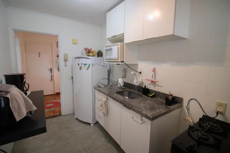 Apartamento à venda com 70m², 2 quartos e 1 vagaCOZINHA 