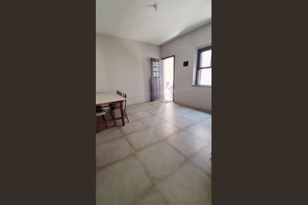Apartamento para alugar com 105m², 3 quartos e sem vagaSala 