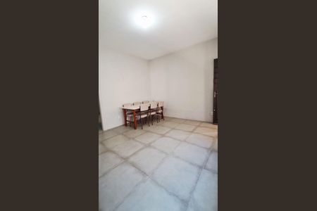 Apartamento para alugar com 105m², 3 quartos e sem vagaSala 