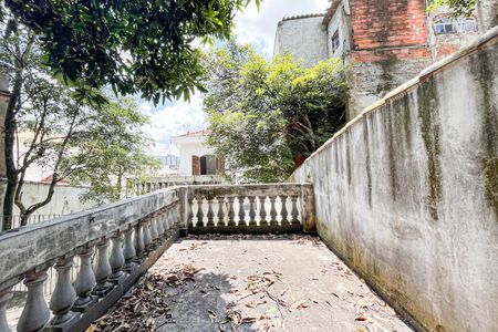 Casa para alugar com 464m², 3 quartos e 4 vagasQuintal