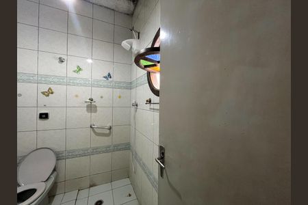 Casa para alugar com 464m², 3 quartos e 4 vagasBanheiro da Suíte 1