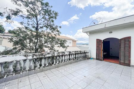 Casa para alugar com 464m², 3 quartos e 4 vagasVaranda da suíte 2