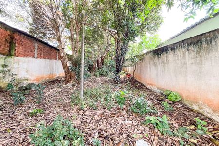 Casa para alugar com 464m², 3 quartos e 4 vagasQuintal