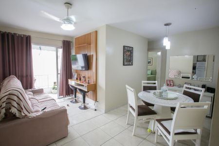 Sala de apartamento à venda com 2 quartos, 48m² em Taquara, Rio de Janeiro