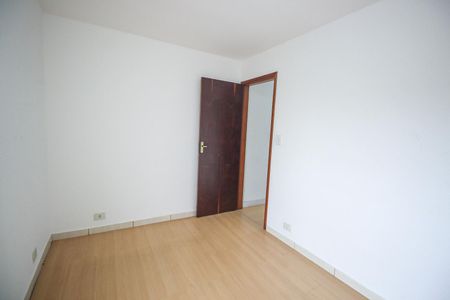 Quarto 1 de apartamento para alugar com 2 quartos, 47m² em Parque Assuncao, Taboão da Serra