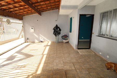 Garagem de casa para alugar com 3 quartos, 120m² em Jardim Sao Judas Tadeu, São José dos Campos