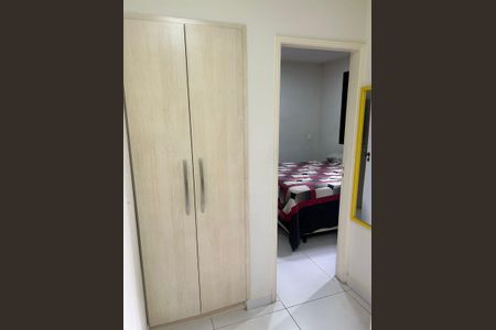 Apartamento à venda com 70m², 2 quartos e 2 vagas Apartamento à venda com 70m², 2 quartos e 2 vagasQuarto