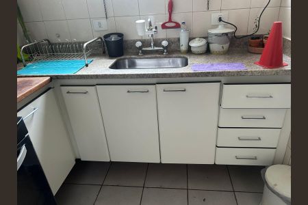 Apartamento à venda com 70m², 2 quartos e 2 vagas Apartamento à venda com 70m², 2 quartos e 2 vagasCozinha