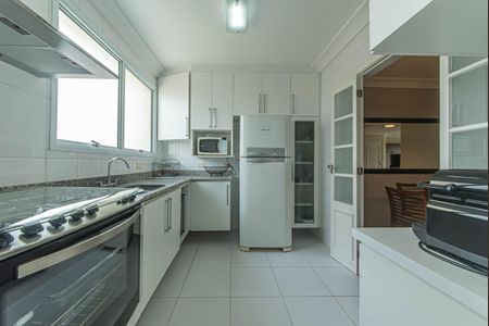 Apartamento à venda com 172m², 4 quartos e 4 vagasCozinha