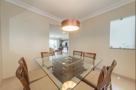 Apartamento à venda com 172m², 4 quartos e 4 vagasSala de Jantar