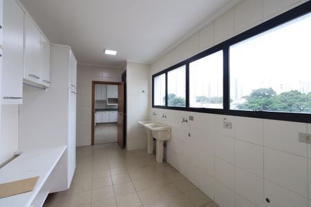 Apartamento para alugar com 280m², 3 quartos e 3 vagasÁrea de Serviço