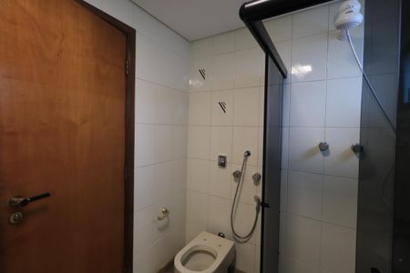 Apartamento para alugar com 280m², 3 quartos e 3 vagasBanheiro da Suíte 3