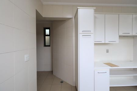Apartamento para alugar com 280m², 3 quartos e 3 vagasÁrea de Serviço