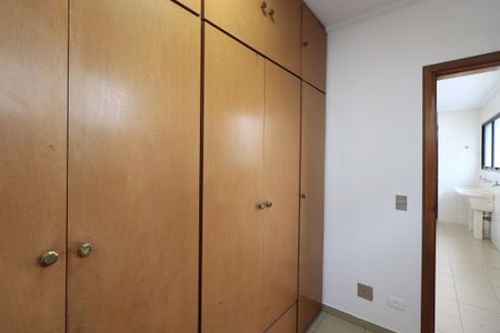 Apartamento para alugar com 280m², 3 quartos e 3 vagasQuarto de Serviço