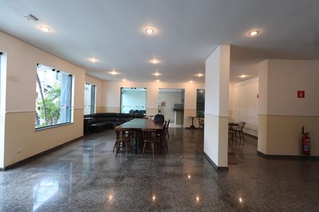 Apartamento para alugar com 280m², 3 quartos e 3 vagasÁrea comum - Salão de festas