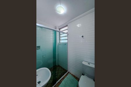 Banheiro de apartamento para alugar com 1 quarto, 33m² em Vila Prudente, São Paulo