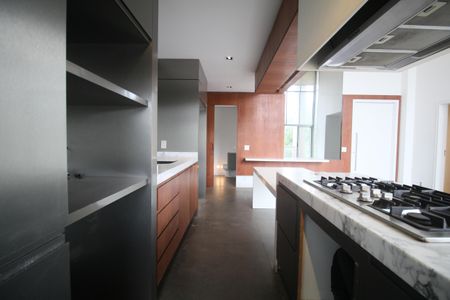 Apartamento para alugar com 142m², 3 quartos e 2 vagasCozinha - Armários