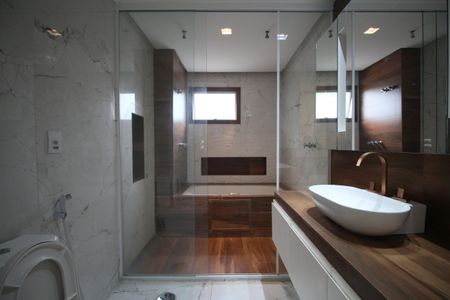 Apartamento para alugar com 142m², 3 quartos e 2 vagasBanheiro